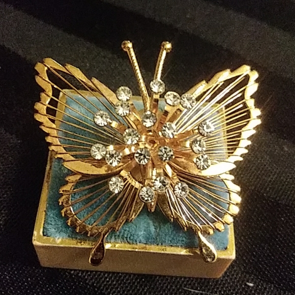 butterfly Jewelry - Monet Jeweled Butterfly Pin Brooch